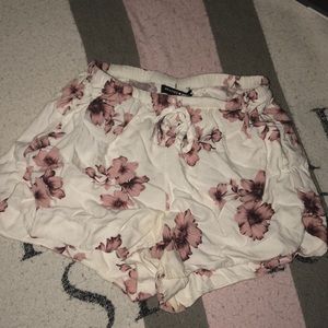 Brandy Melville shorts